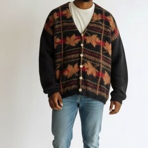 [L/XL]VTG Moose Mountain British Wool Button Maple Leaves Pattern Cardigan